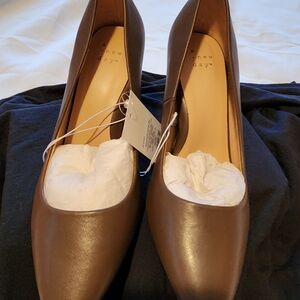 ADT46 Jen Heels size 8.5W